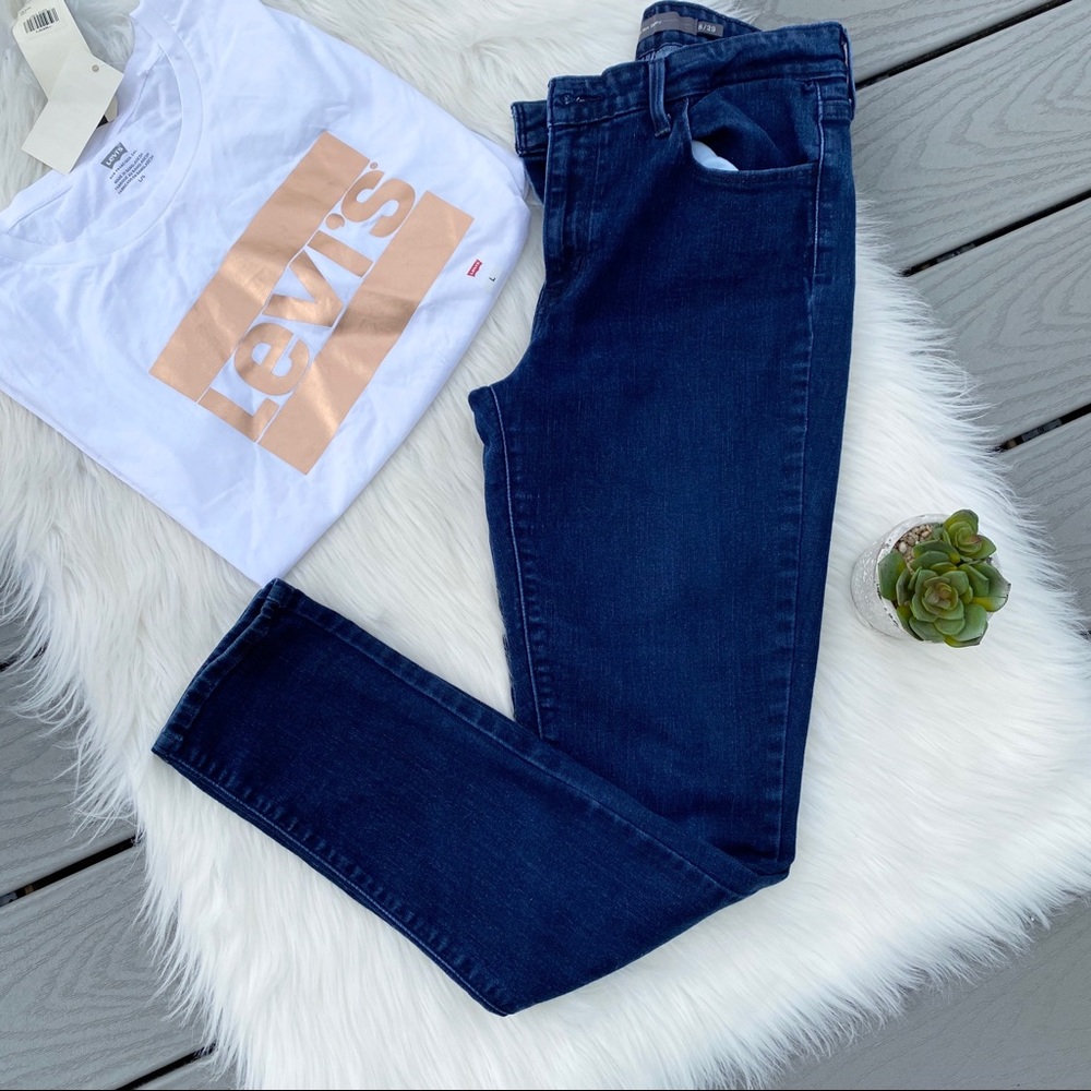 Levi’s skinny jeans